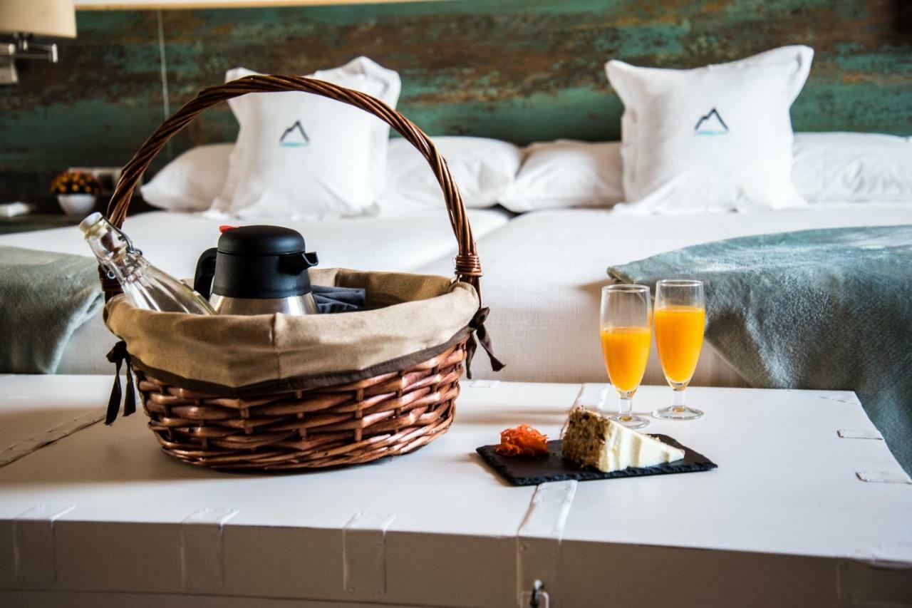 The Rock Suites & Spa Congosto Kültér fotó